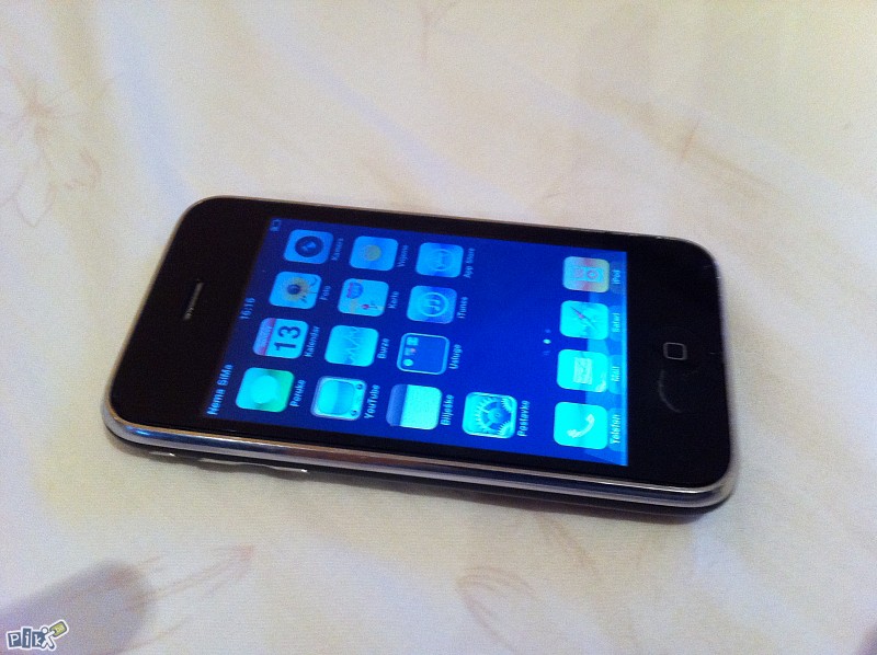 iphone 3 1.jpg