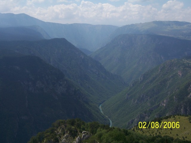 Kanjon Tare-okolina Durmitora.jpg